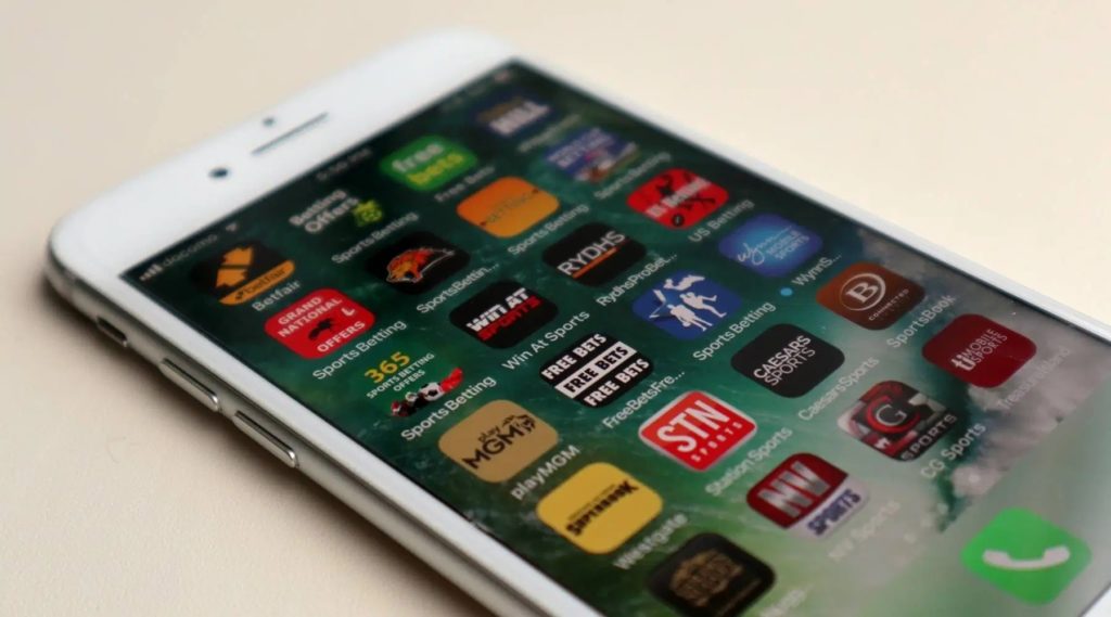 How smartphones changing the online gambling industry